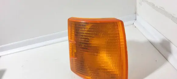 Volkswagen Transporter - Caravelle T4 Front indicator light 701953050B