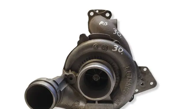 Mercedes-Benz E W211 Turbo A6420901480 GT2056V