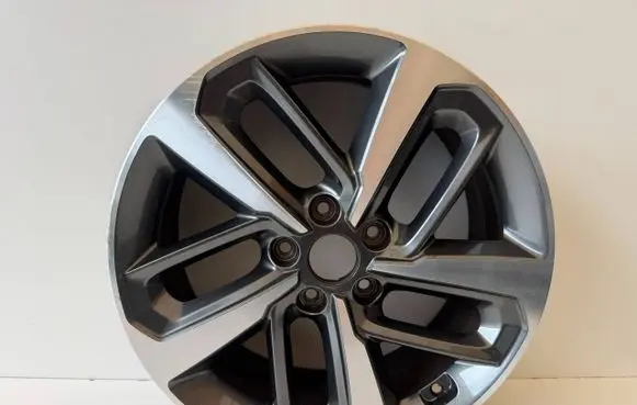 Hyundai Kona I R18 alloy rim 52910J9300
