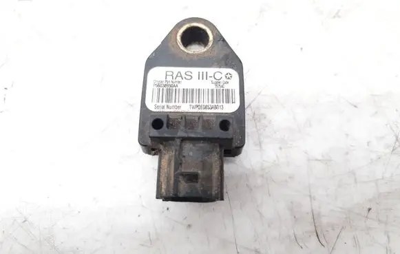 Fiat Freemont Airbag deployment crash/impact sensor P56038950AA 39754C