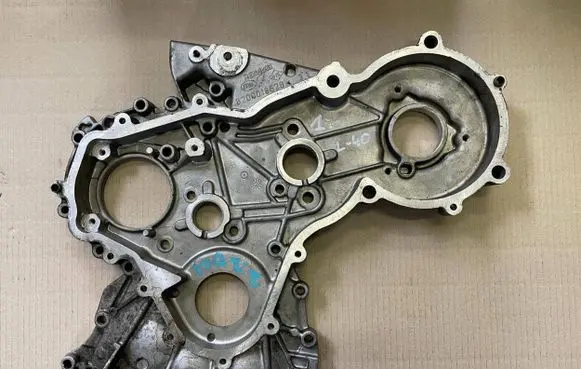 Opel Vivaro Timing chain cover 8200018628
