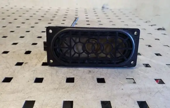 Audi A3 S3 8P Panel speaker 8P0035362