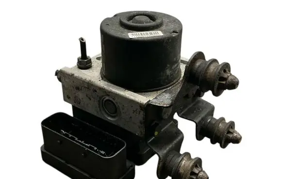 Skoda Octavia Mk2 (1Z) ABS Pump 1K0907379P