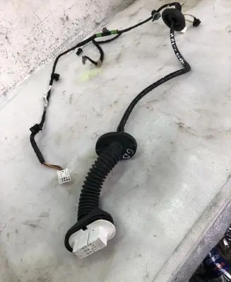 Mazda CX-30 Rear door wiring loom Daaa67210