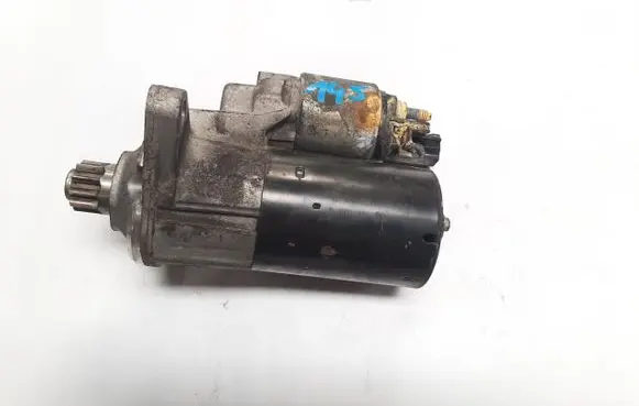 Audi A3 S3 8P Starter motor 02E911023J
