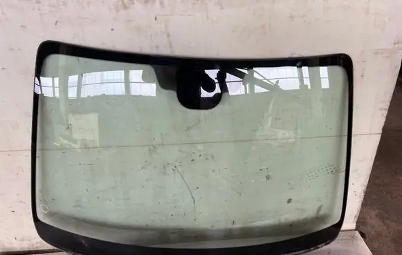 Mazda 6 Front windscreen/windshield window 