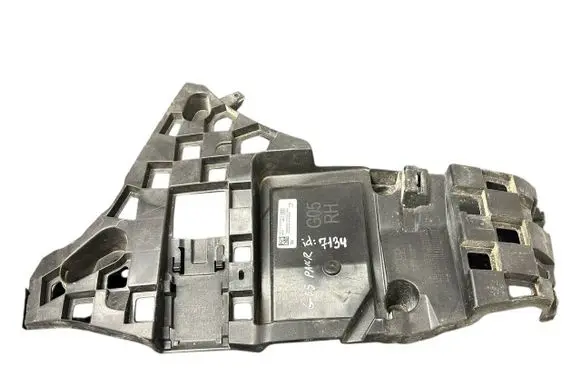 BMW X5 G05 Bumper support mounting bracket corner 7420654 51127420654