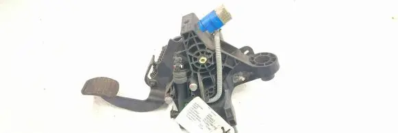 Renault Trafic III (X82) Accelerator throttle pedal 93868394
