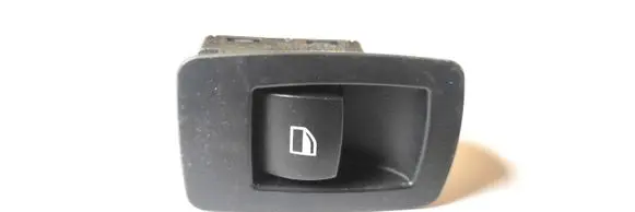 BMW 1 E81 E87 Electric window control switch 6945874