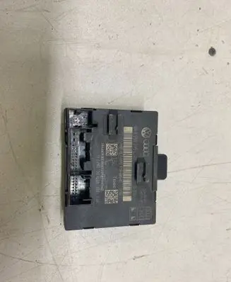 Audi A4 S4 B8 8K Door control unit/module 8K0959795C