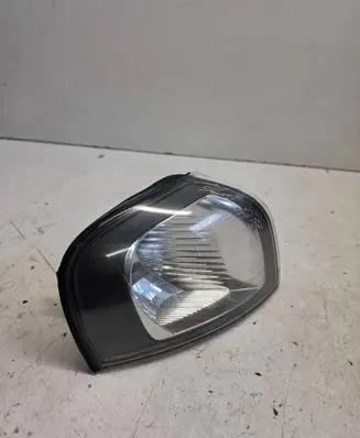 Volvo S80 Front indicator light 9154475