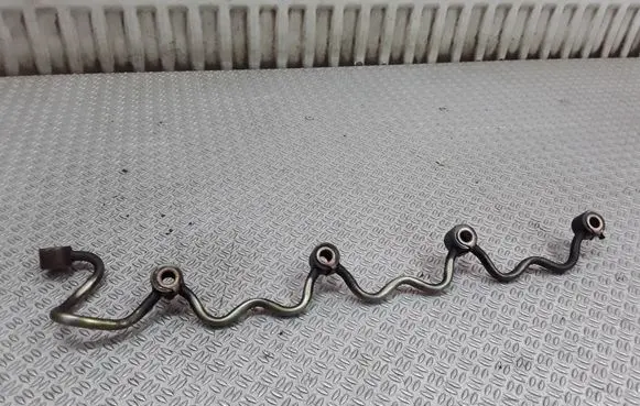 Toyota Avensis T220 Fuel return line/hose 