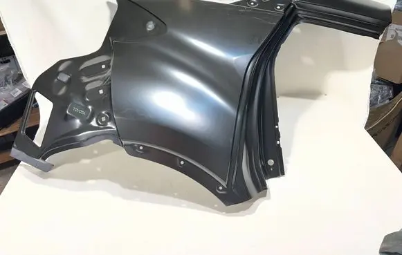 Toyota C-HR I Side car body part BLOTNIKCHR