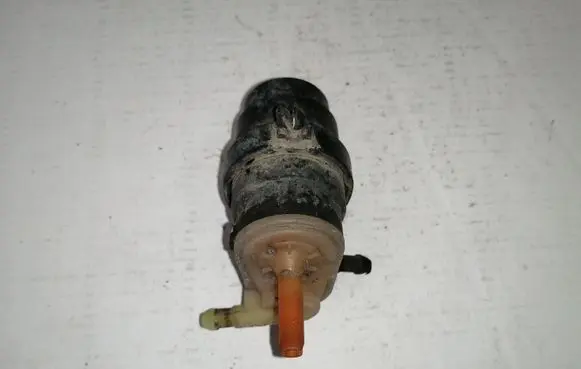 Opel Astra H Windscreen/windshield washer pump 13248320