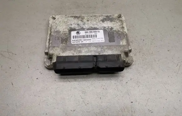 Skoda Octavia Mk2 (1Z) Engine control unit/module 06A906033CL 5WP4028204