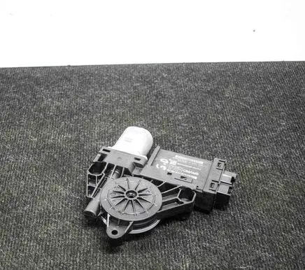 Volvo XC90 Rear door window regulator motor 31674760 966265102