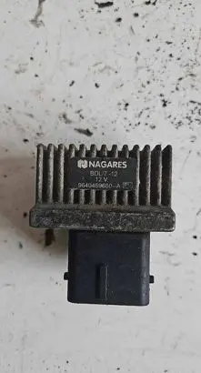 Glow plug pre-heat relay