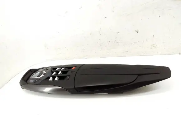 Citroen DS5 Front seat light 9678259477 9678259777