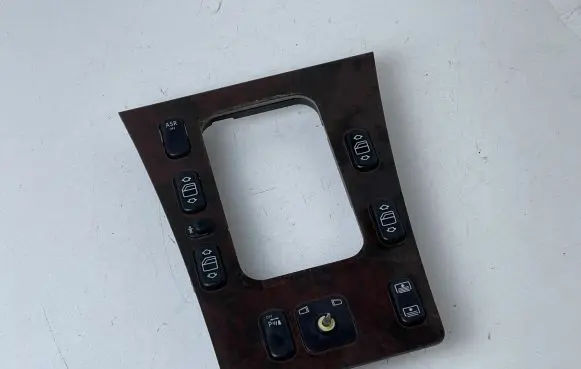 Mercedes-Benz E W210 Electric window control switch 2108200110 03750000