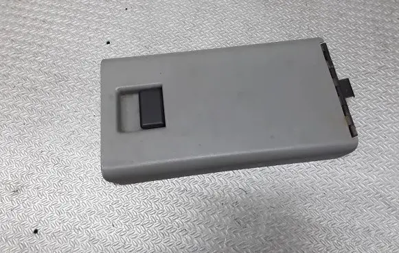 Ford Explorer Glove box lid/cover 