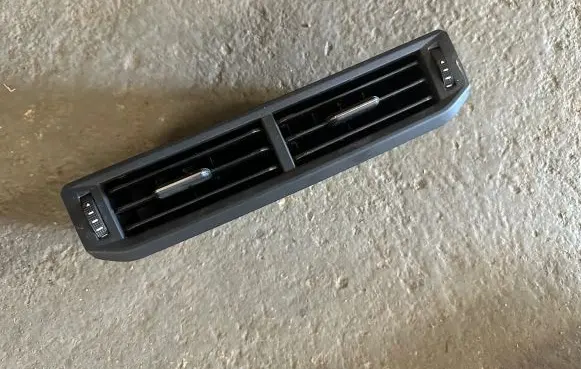Volkswagen Polo VI Rear air vent grill 2G0819728G
