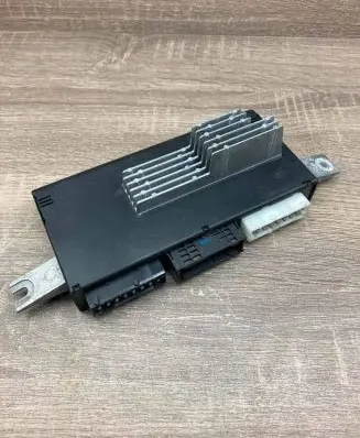 BMW 7 E38 Light module LCM 8370874
