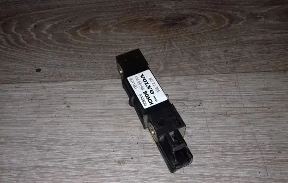 Volvo S80 Airbag deployment crash/impact sensor 001195 8622365 090800