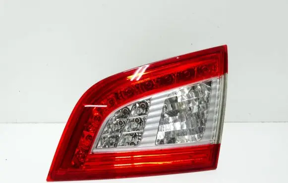 Peugeot 508 Tailgate rear/tail lights 9686780680 1502