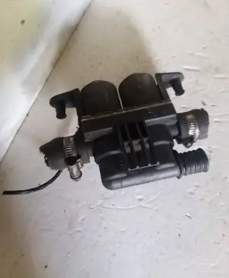 Coolant heater control valve