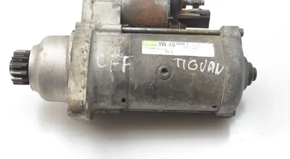 Volkswagen Tiguan Starter motor 02M911024