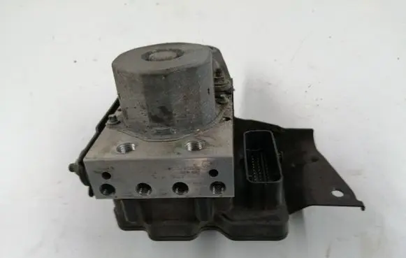 Nissan Qashqai ABS Pump 476604EA1E 0265261028