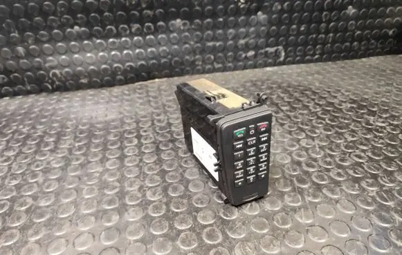Volvo V70 Phone keyboard 30752243