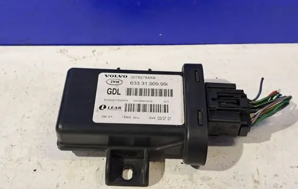 Volvo V70 Light module LCM 30782784