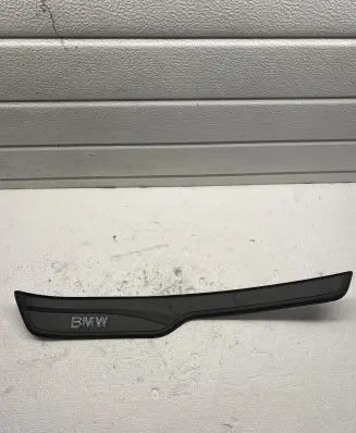 BMW 3 E90 E91 Side skirt rear trim 7060285