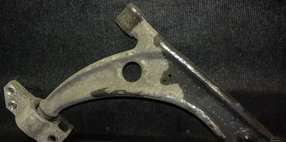 Volkswagen PASSAT B6 Front lower control arm/wishbone 3C0407153B