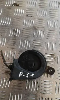 Volkswagen PASSAT B5.5 Horn signal 703881157
