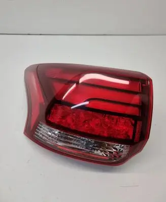 Mitsubishi Outlander Rear/tail lights 2R1YS1