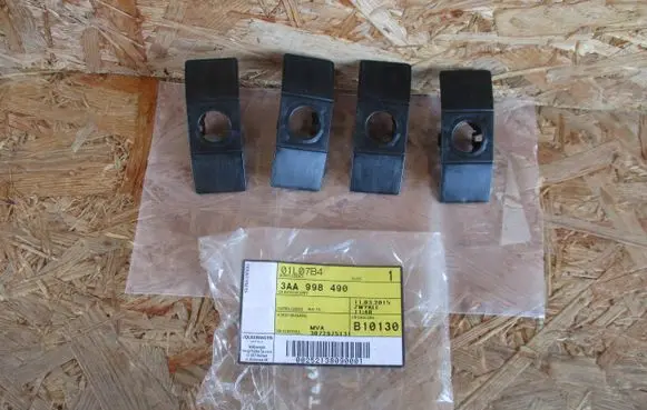 Volkswagen PASSAT B7 Front parking sensor holder (PDC) 3AA998490