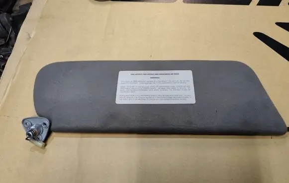 Chrysler Grand Voyager II Sun visor