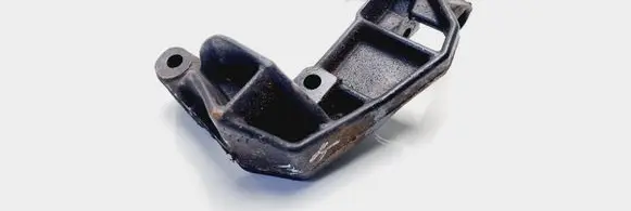 Opel Zafira A Engine mounting bracket 90538558