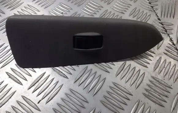 Mazda 626 Electric window control switch BRAK
