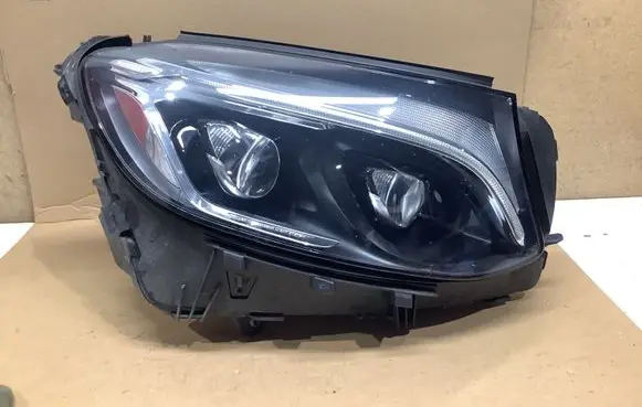 Mercedes-Benz GLC X253 C253 Headlight/headlamp A2539065801 A2538260200
