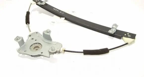 Chevrolet Captiva Front window lifting mechanism without motor