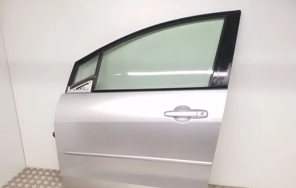 Mazda 5 Front door