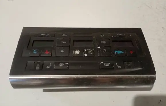 Audi A4 S4 B6 8E 8H Climate control unit 8E0820043A 0381258