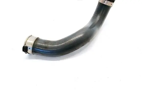 Intercooler hose/pipe