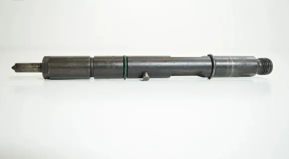 Audi A4 S4 B5 8D Fuel injector 059130201E