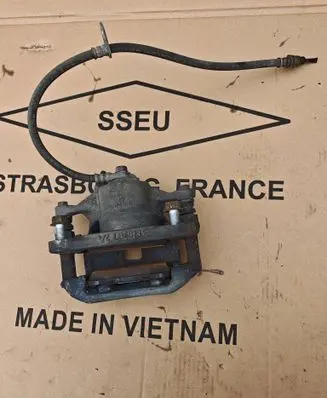Toyota Corolla E210 E21 Front brake caliper L84613