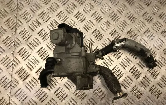 Audi A8 S8 D3 4E EGR valve 057131224E