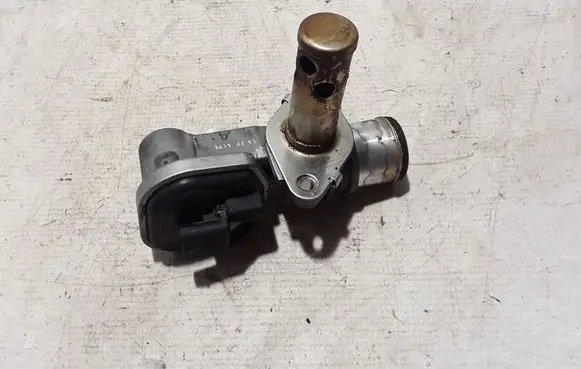 Dodge Durango EGR valve 5281256AE
